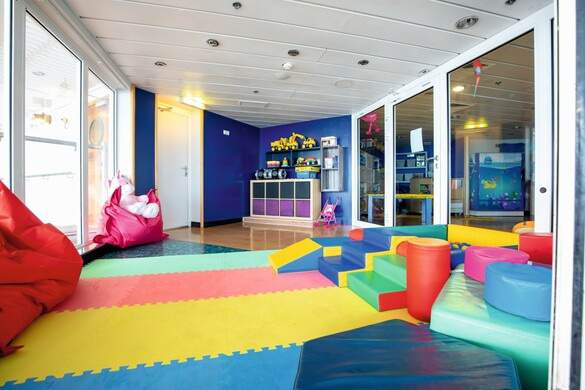 Marella Explorer - Mini M Club.jpg